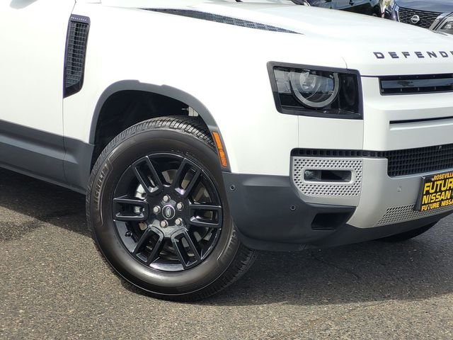Used 2025 White Land Rover S image 9
