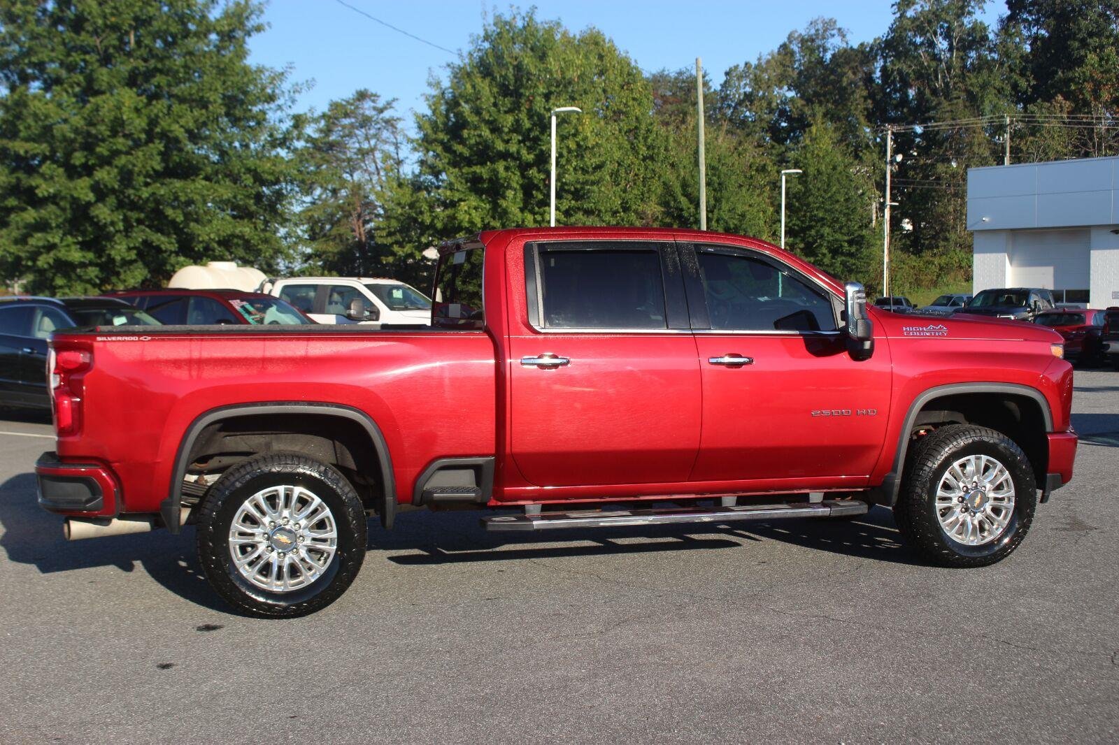 Used 2022 CHERRY RED TINTCOAT Chevrolet High Country image 8