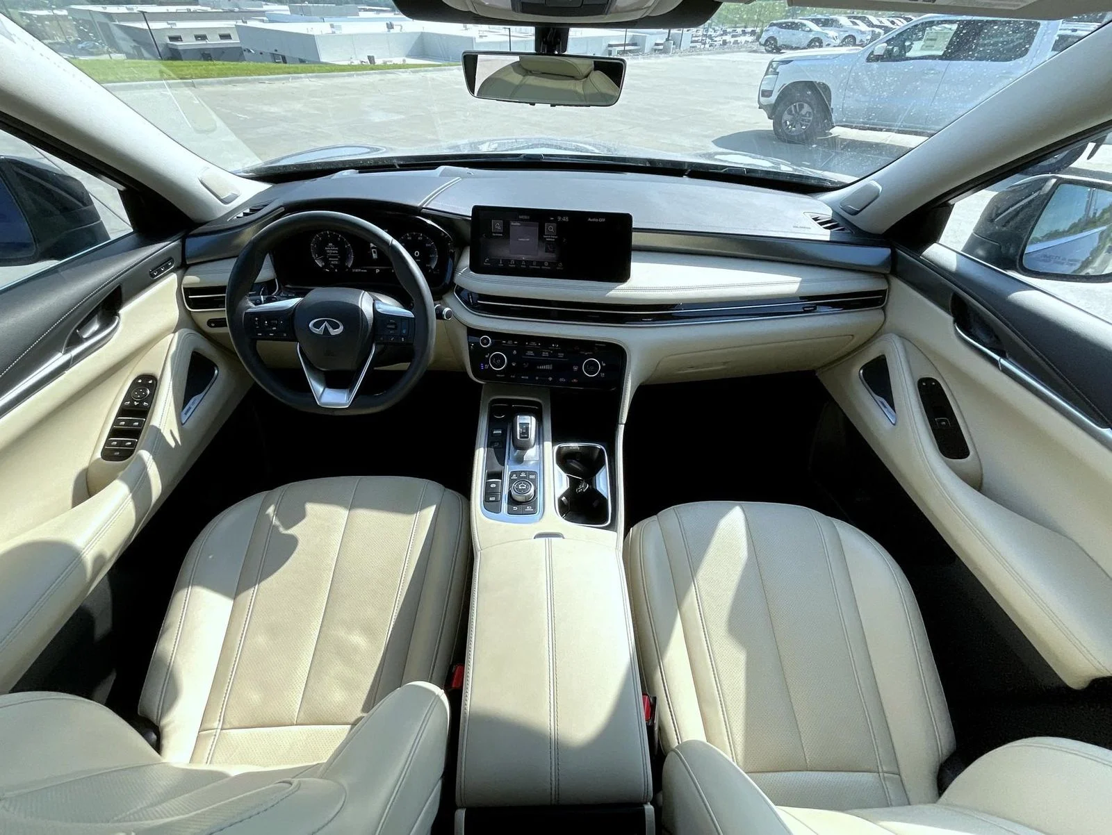 Used 2023 Blue INFINITI LUXE image 15