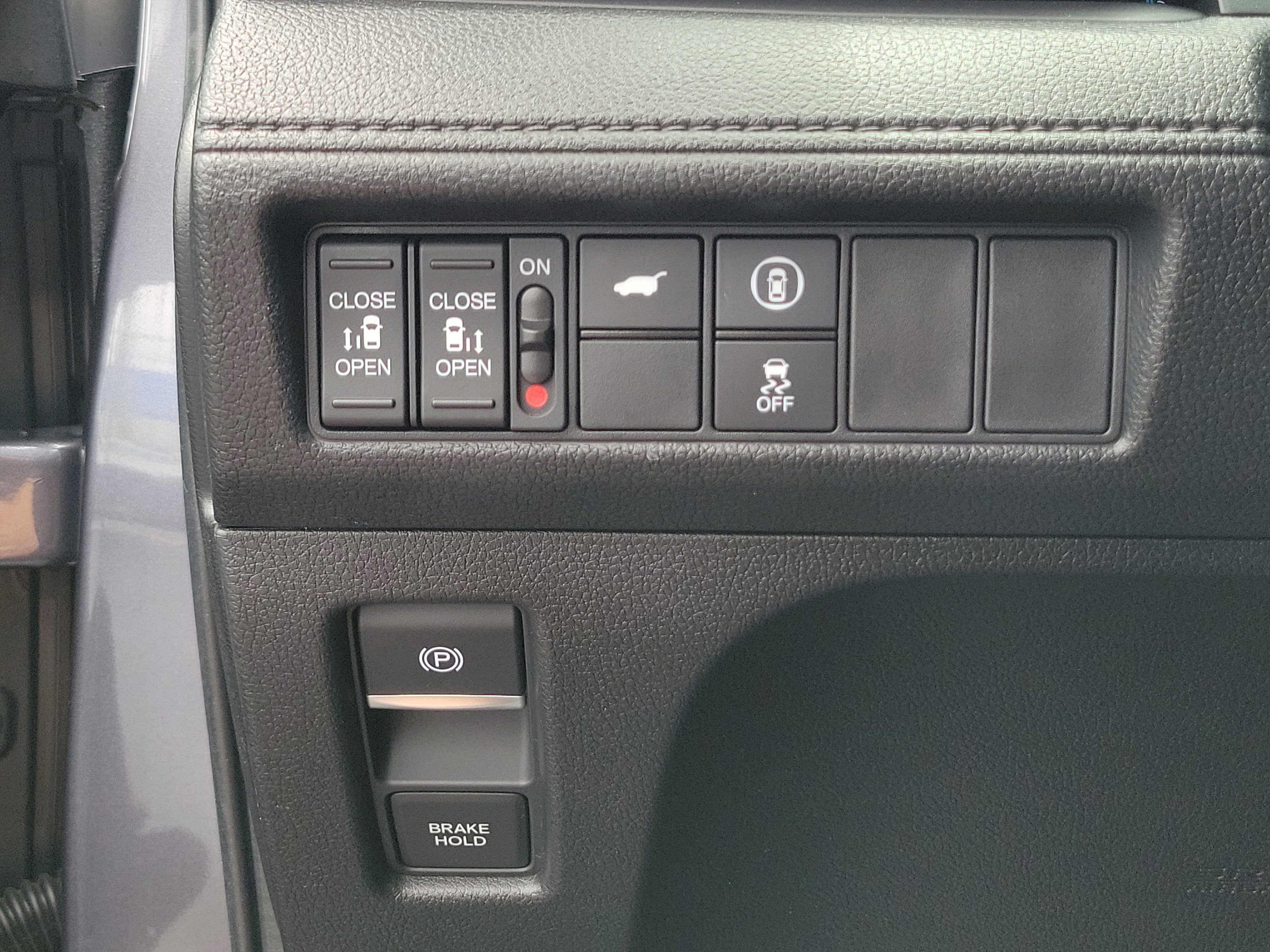 Certified Used 2024 Modern Steel Metallic Honda EX-L image 53