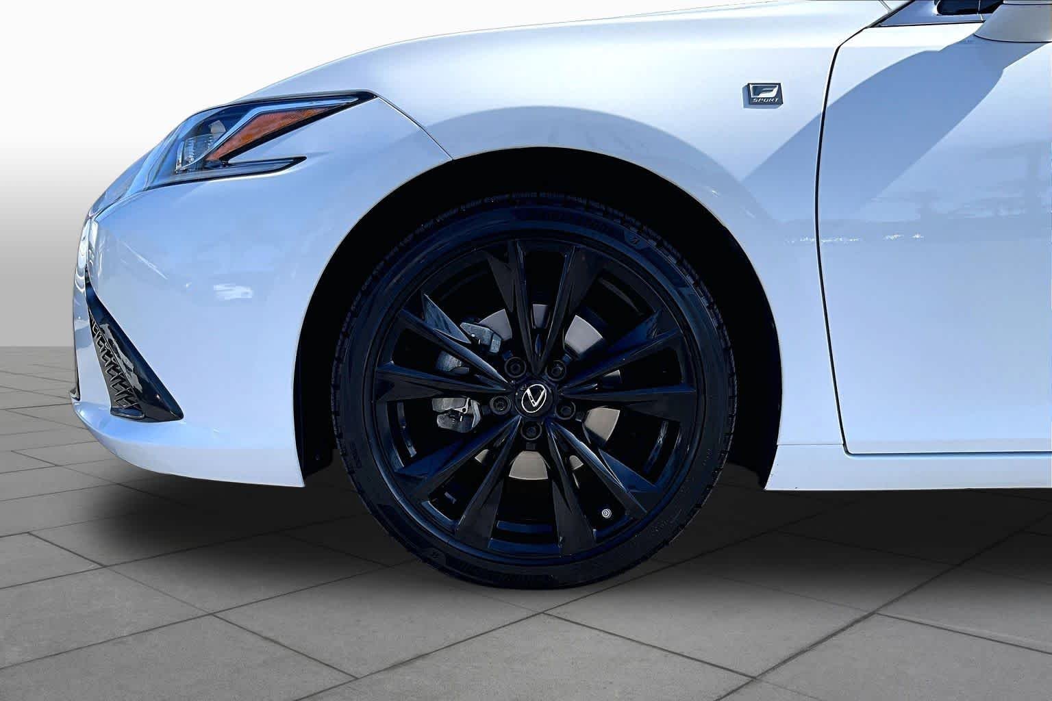 Certified Used 2023 ULTRA WHITE Lexus F SPORT Handling image 10
