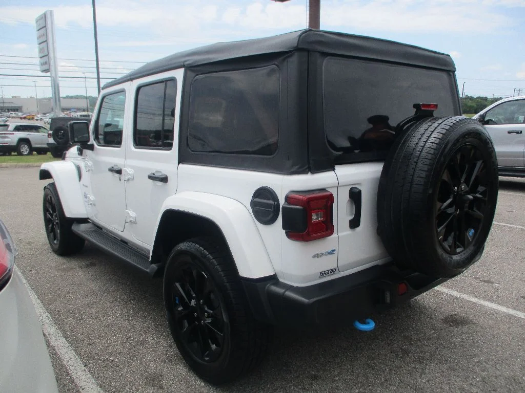 2023 Jeep Wrangler 4xe Sahara 4XE - Photo 17