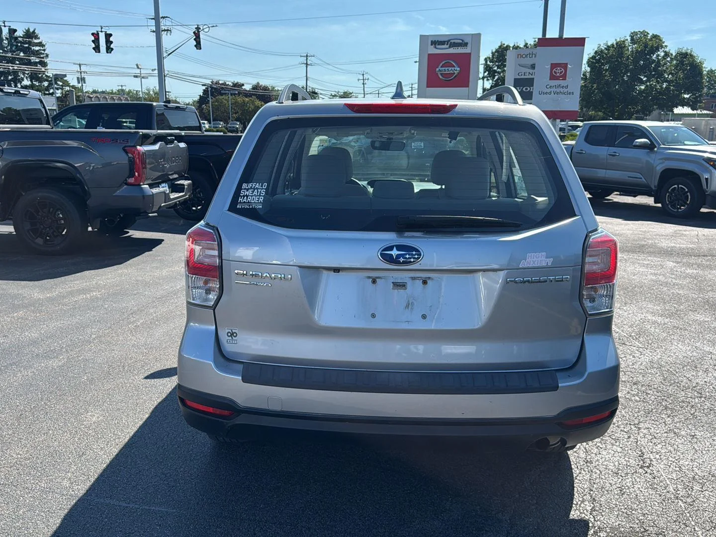 Used 2018 Ice Silver Metallic Subaru 2.5i image 5