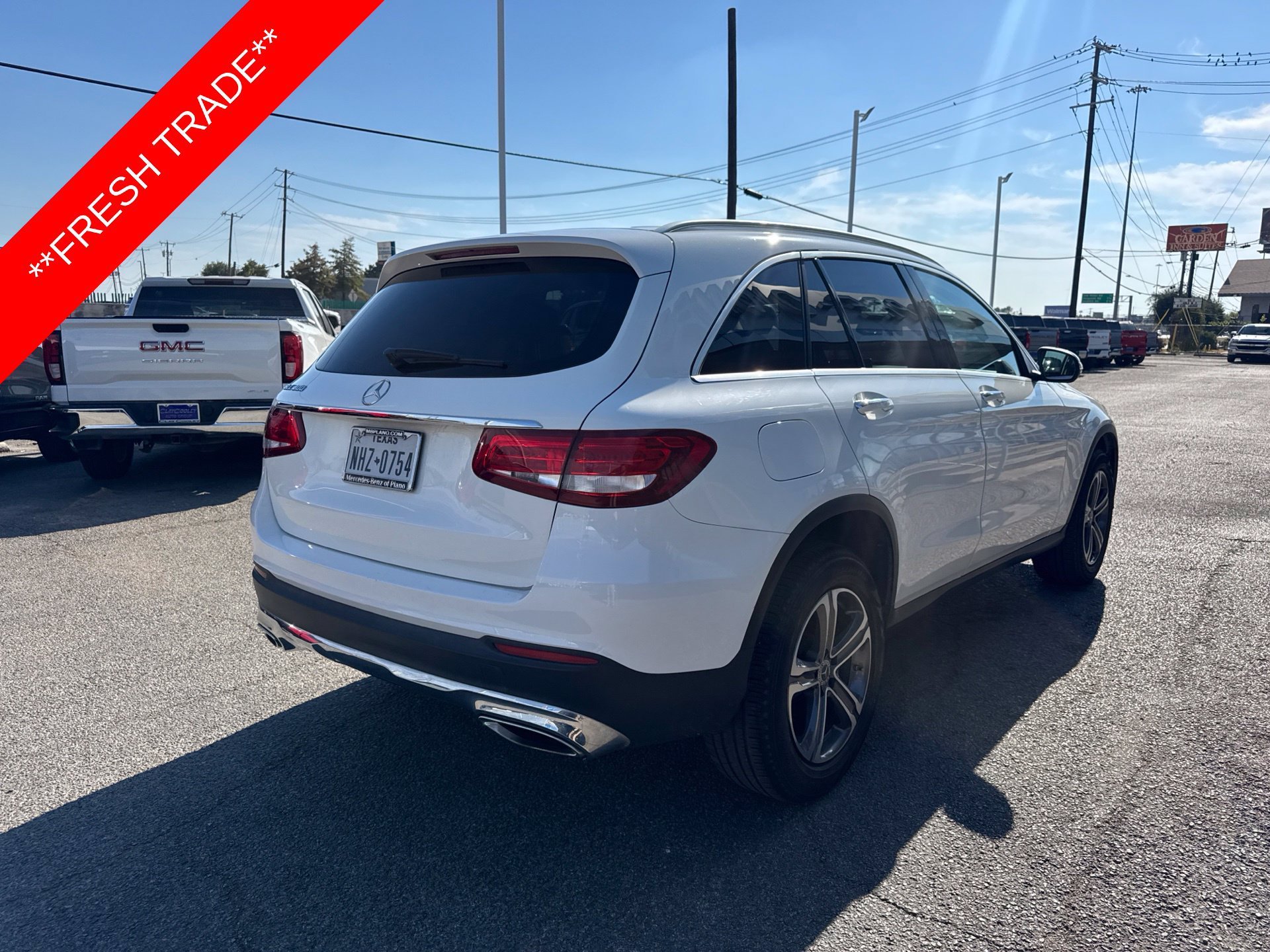 Used 2019 White Mercedes-Benz GLC 300 image 4