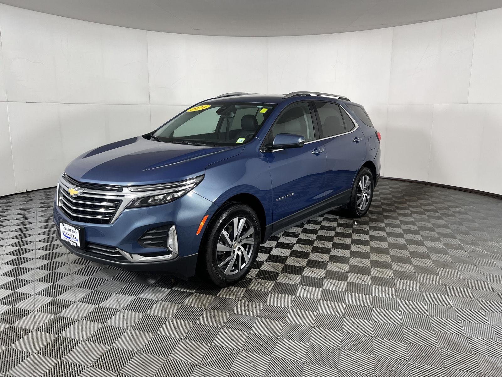 Used 2024 Lakeshore Blue Metallic Chevrolet Premier image 19