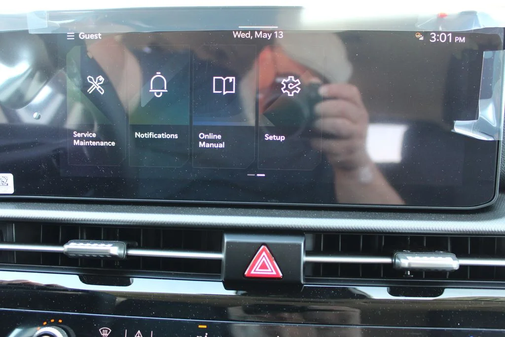 New 2026 White Kia LX image 31