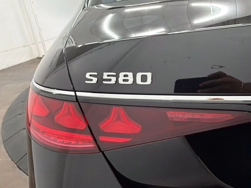 New 2027 Black Mercedes-Benz S 580 image 11