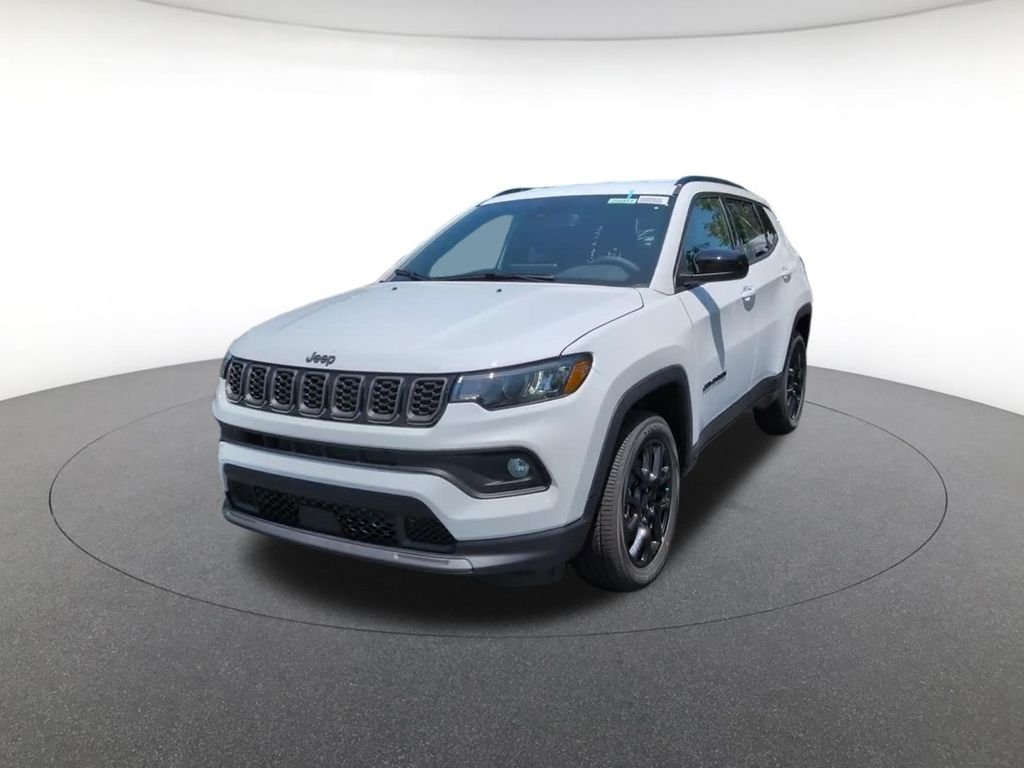 New 2026 Bright White Clearcoat Jeep Latitude image 14