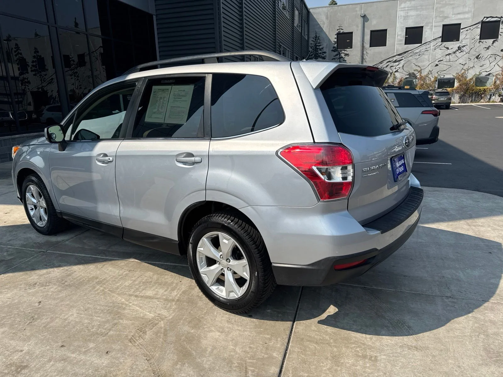 Used 2015 Ice Silver Metallic Subaru 2.5i Limited image 3