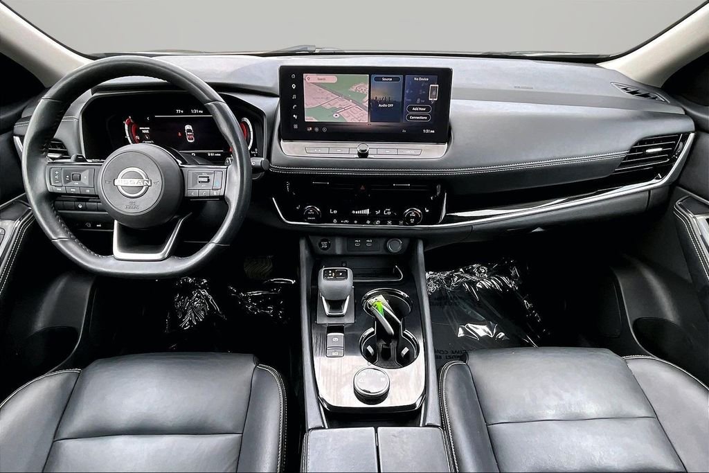 Used 2024 Black Nissan SL image 7