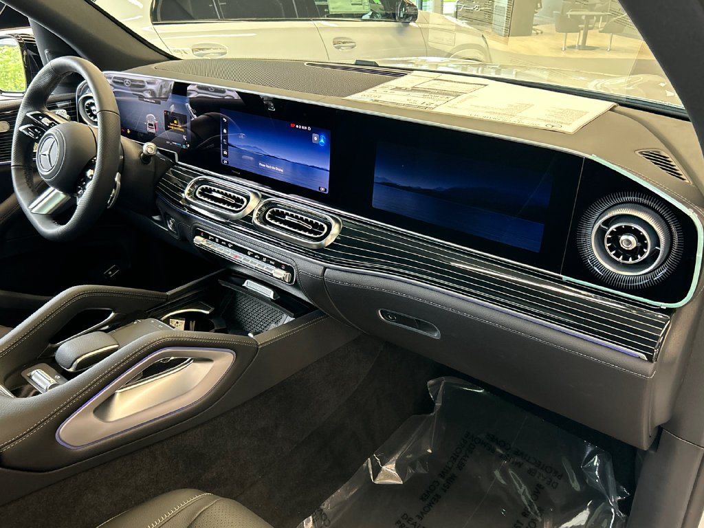 New 2027 Polar White Mercedes-Benz GLS 450 image 23