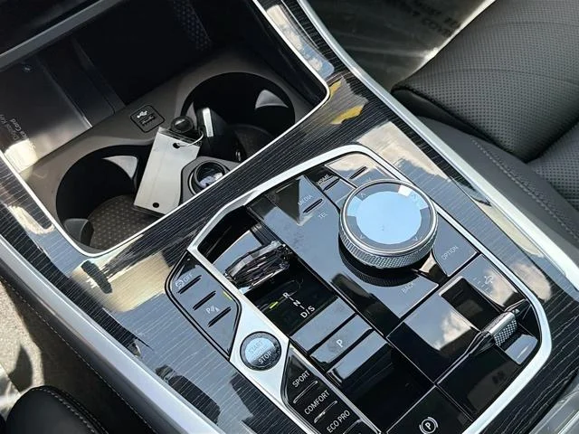New 2026 Black Sapphire Metallic BMW xDrive40i image 28