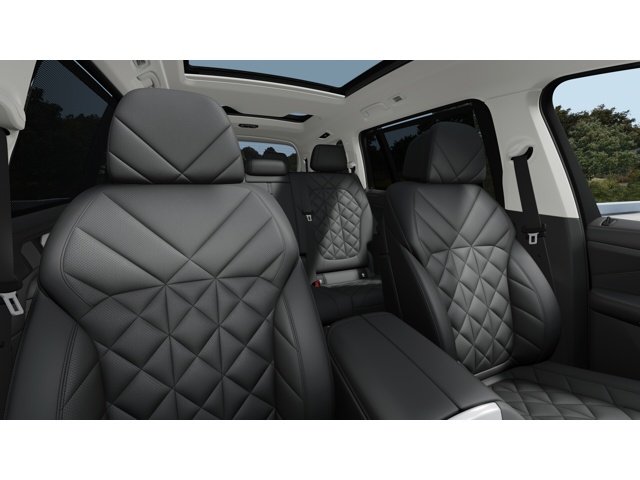 New 2026 Black Sapphire Metallic BMW xDrive40i image 11