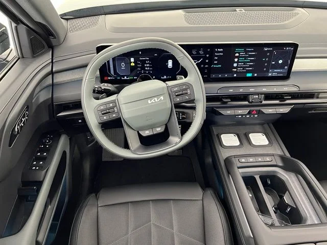 New 2027 Black Kia X-Line SX image 32