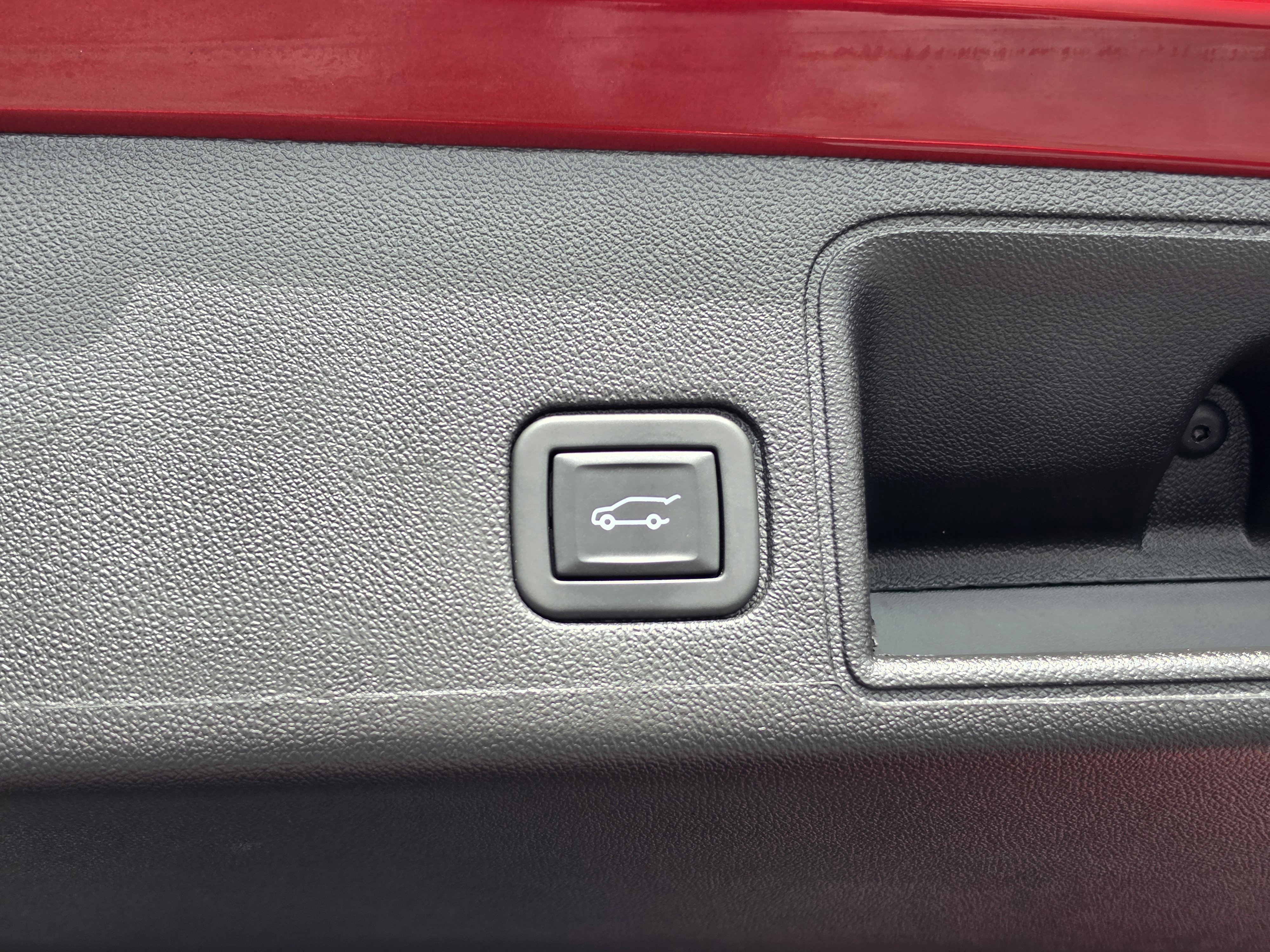 Certified Used 2024 Volcanic Red Tintcoat GMC SLE image 9