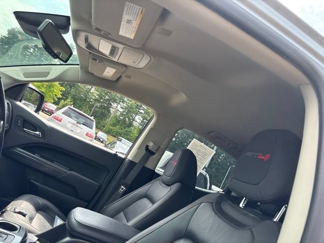 Used 2021 Satin Steel Metallic GMC 4WD AT4 w/Leather image 16