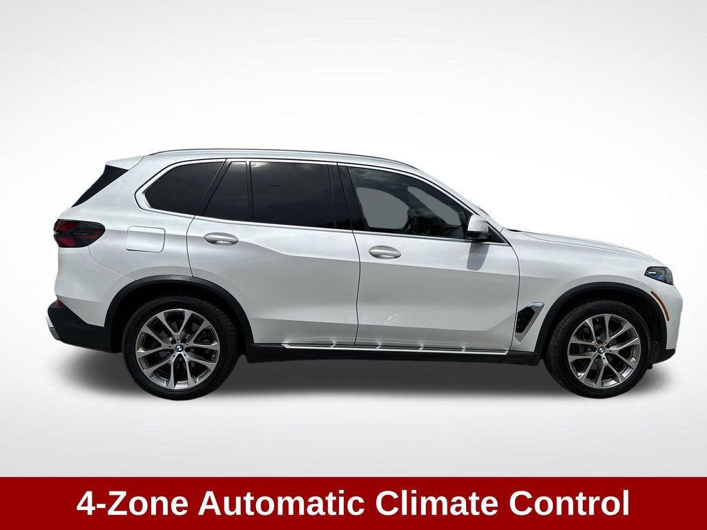 Used 2024 White BMW xDrive40i image 8