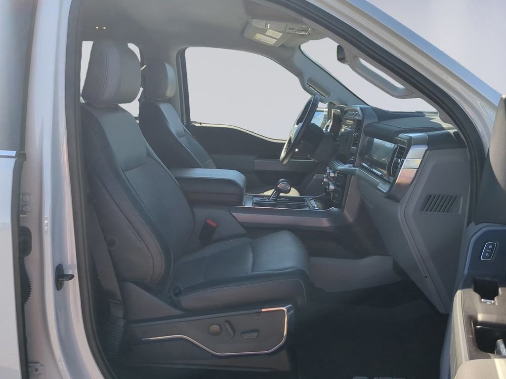 Used 2023 Avalanche Ford Lariat image 19