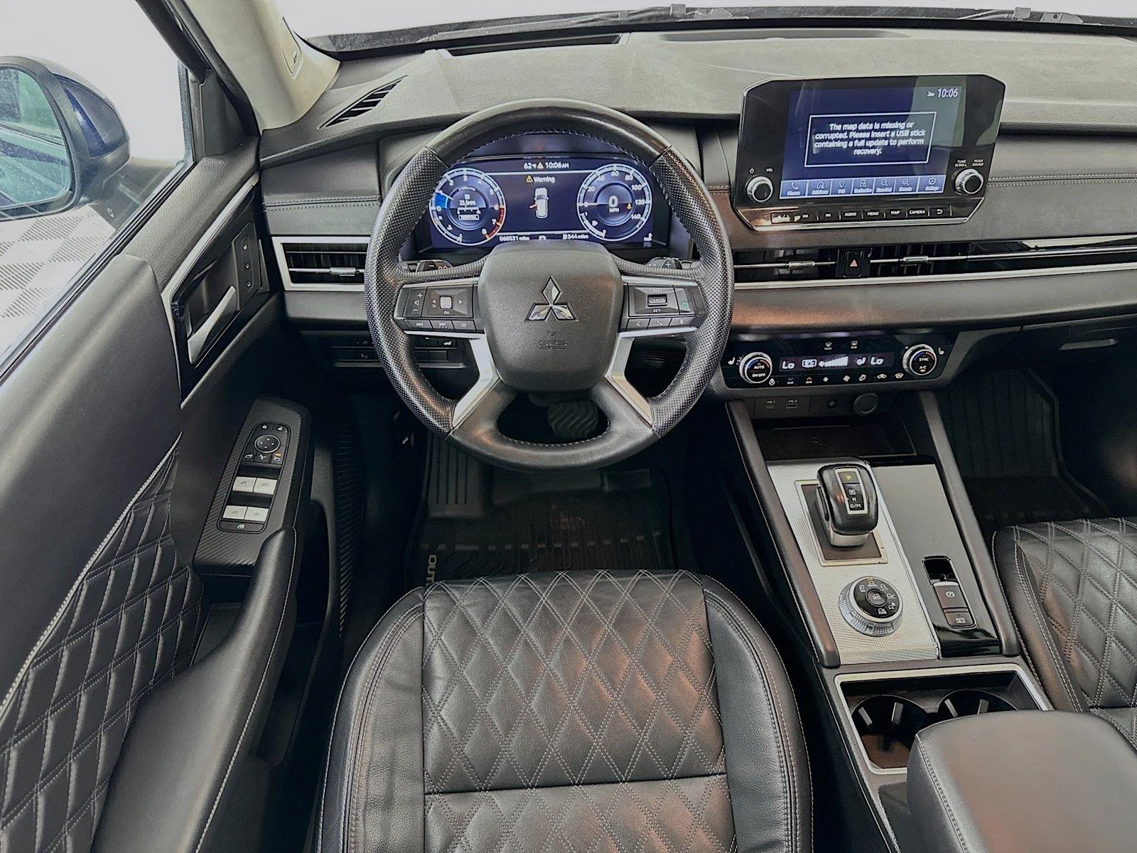 Used 2023 Mitsubishi Outlander SEL with VIN JA4J4VA86PZ007366 for sale in Winona, Minnesota