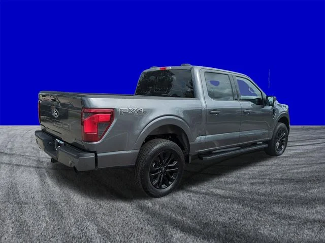 New 2026 Carbonized Gray Metallic Ford XLT image 4
