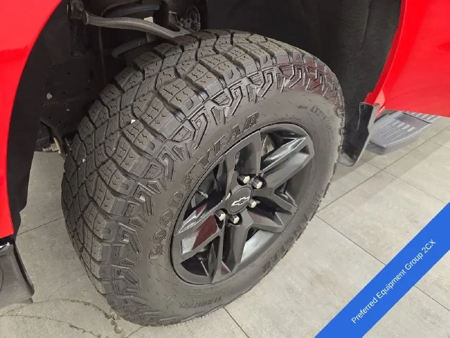Used 2025 Red Chevrolet Custom Trail Boss image 3