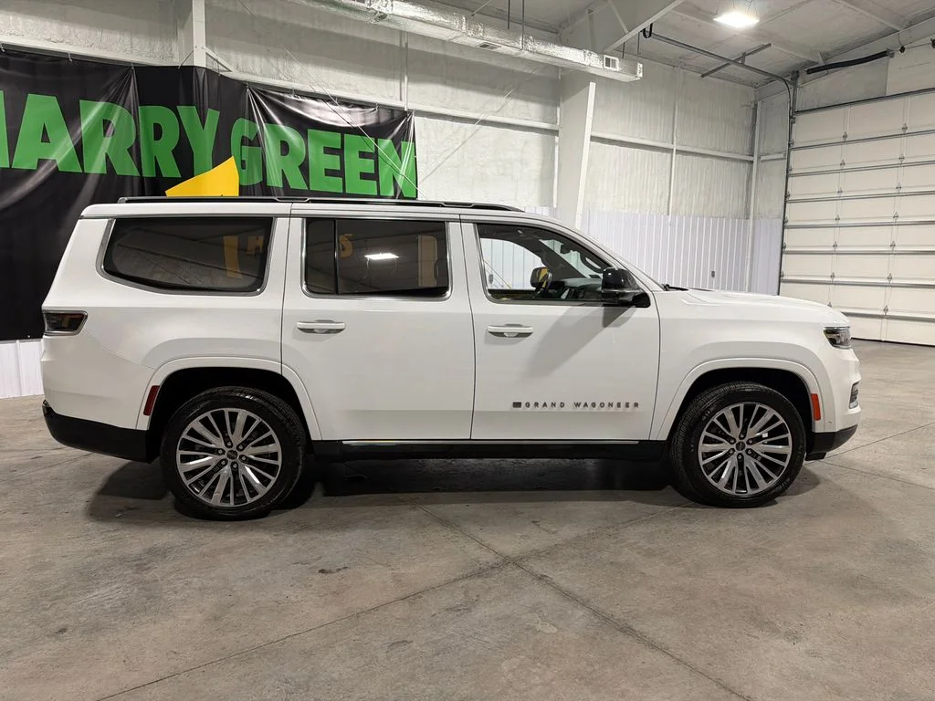 Used 2023 Bright White Clearcoat Jeep Series III image 4