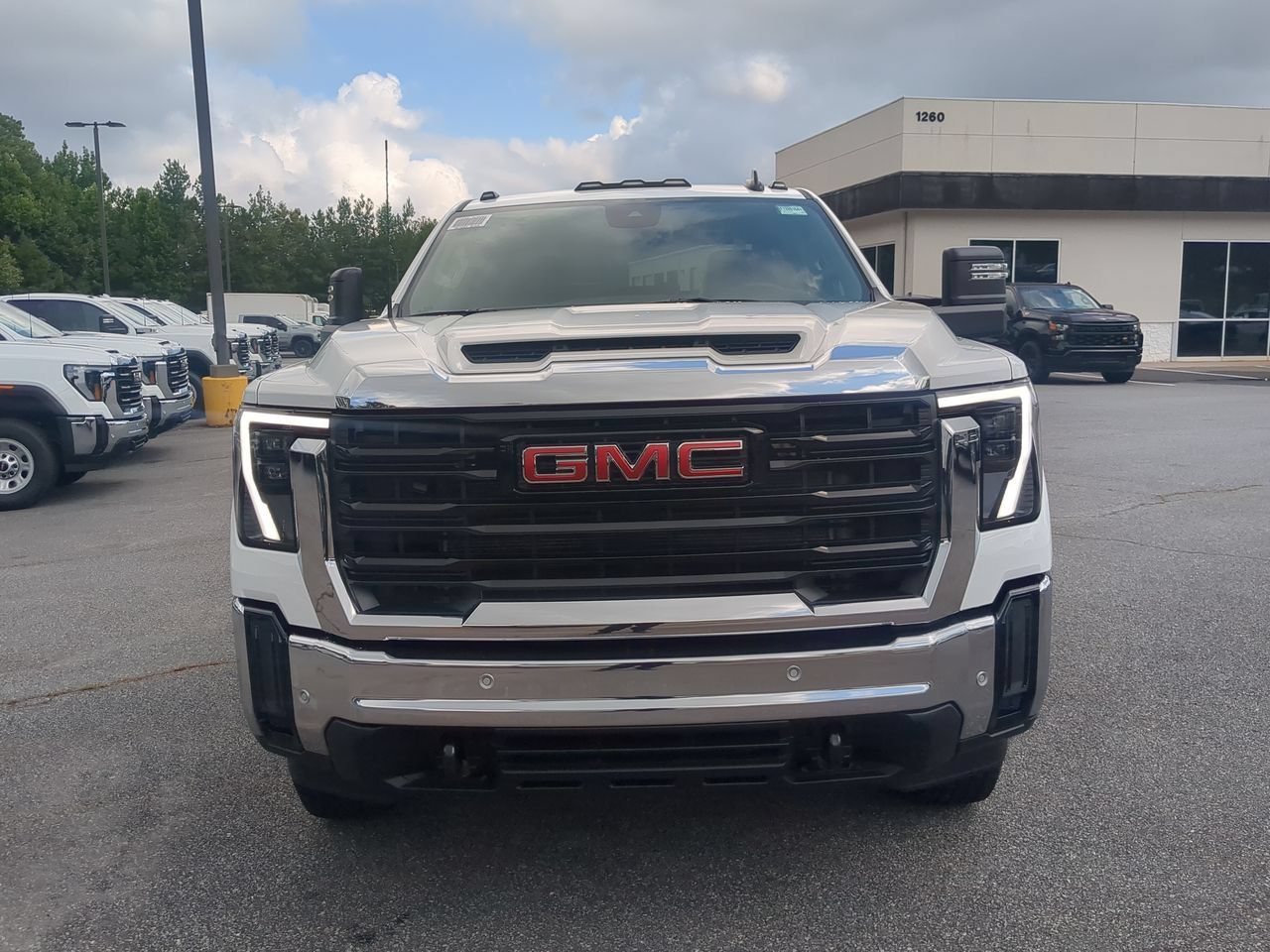 New 2026 Summit White GMC Pro image 3