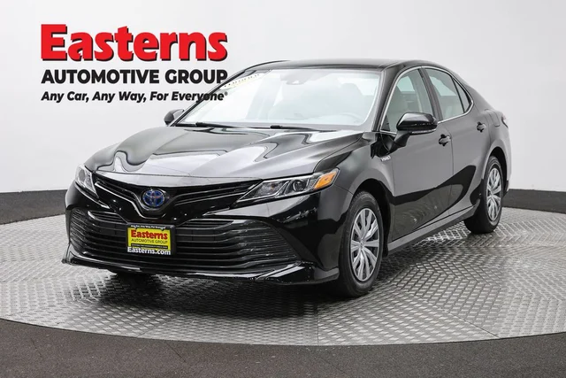 2020 Toyota Camry Hybrid LE