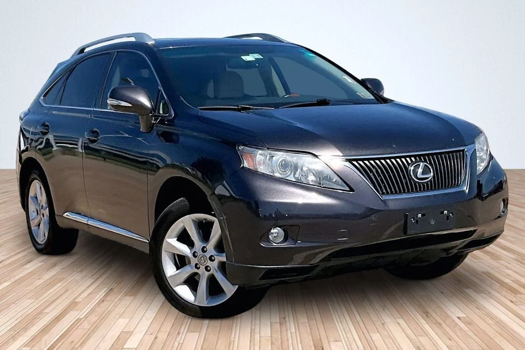 Used 2010  Lexus 350 image 9