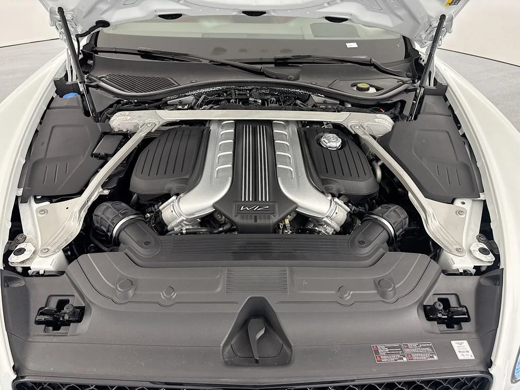 Used 2022  Bentley Speed image 32