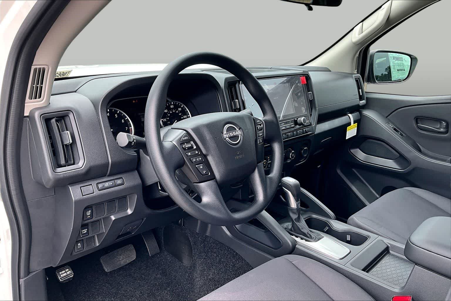 New 2026 Glacier White Nissan S image 10