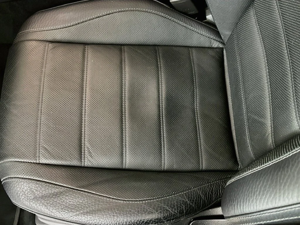 Used 2024 Gray Mercedes-Benz GLE 450 image 17