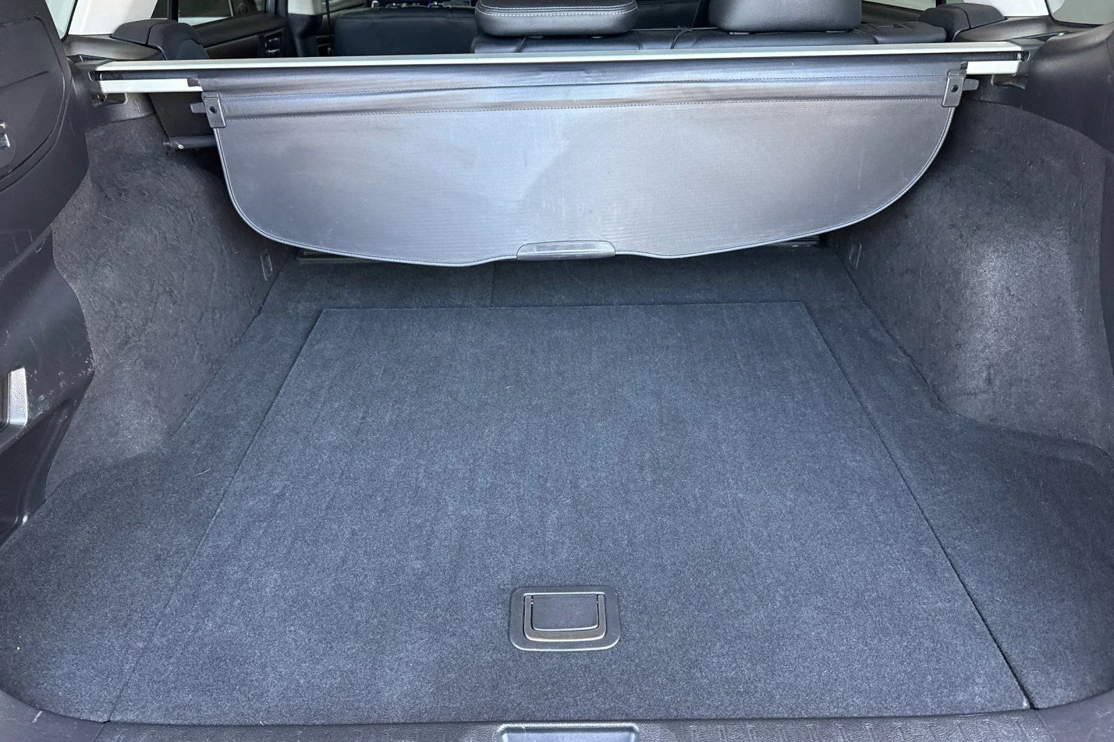 Used 2016 Gray Subaru 2.5i image 17
