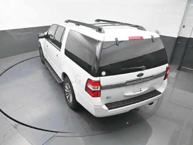 Used 2017 White Ford XLT image 27