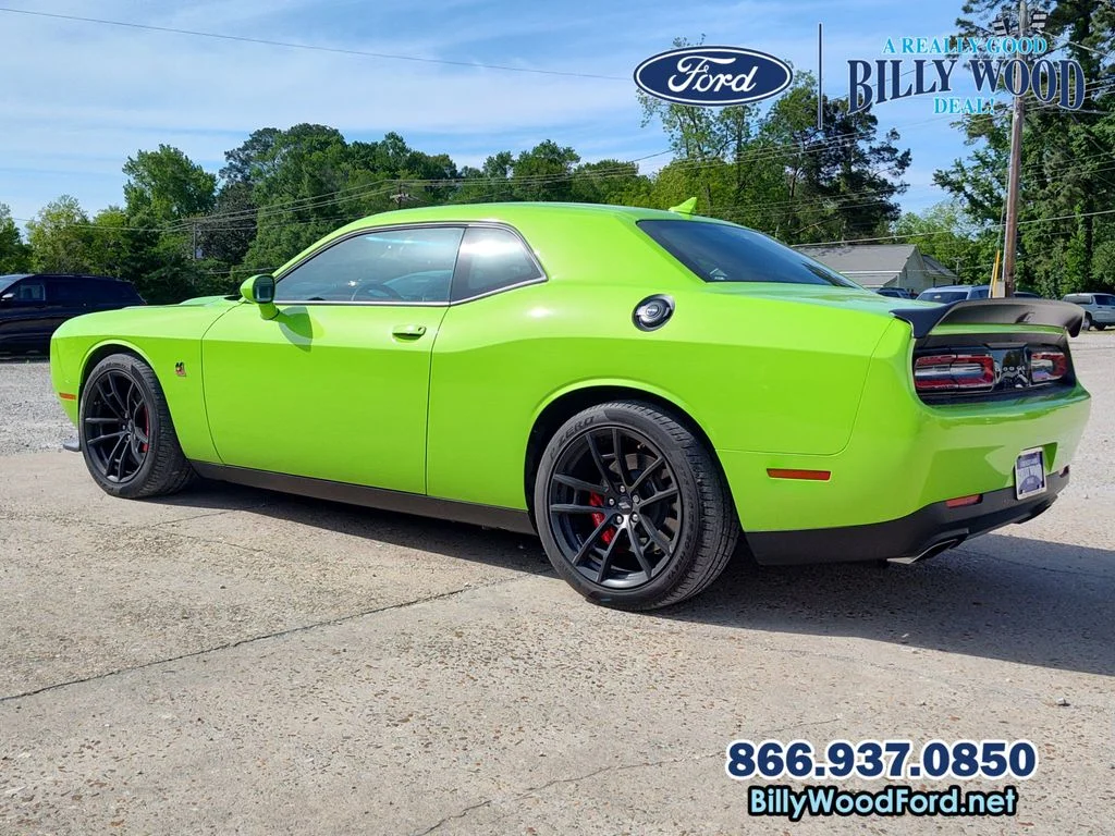 Used 2023 Sublime Clearcoat Metallic Dodge R/T Scat Pack image 4