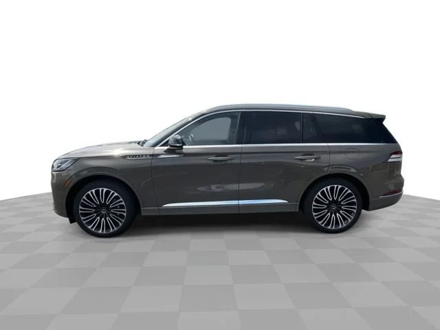 Used 2025 Gray Lincoln Black Label image 5