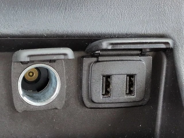 Used 2018 Silver Chevrolet LS image 21
