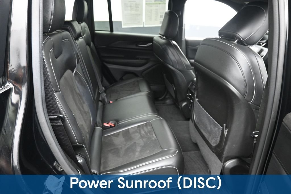 Used 2023 Black Jeep Altitude X image 12