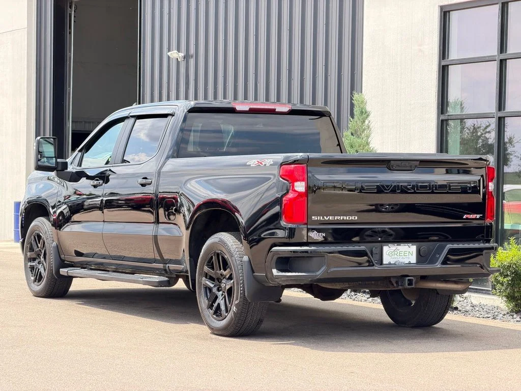 Used 2023 Black Chevrolet RST image 3