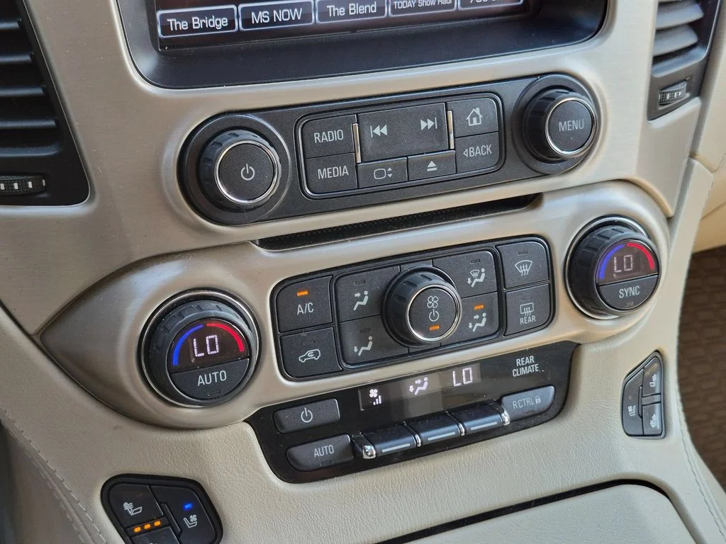 Used 2018 Blue GMC Denali image 27