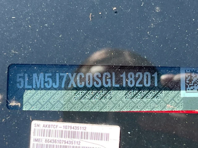 Used 2025 Red Lincoln Reserve image 27