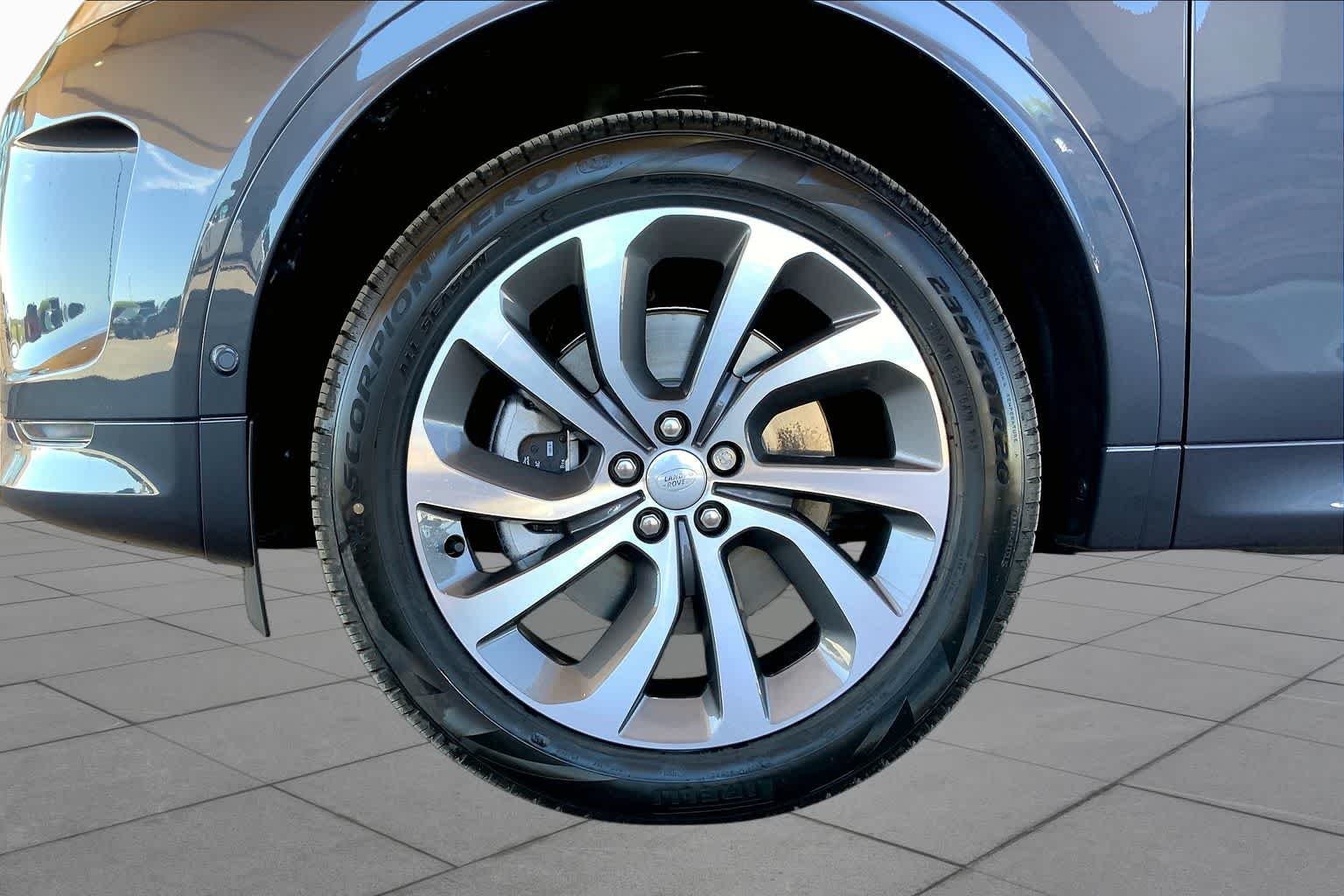 2025 Land Rover Discovery Sport S - Photo 11