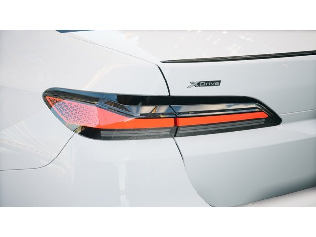 New 2026 Alpine White BMW 760i xDrive image 8