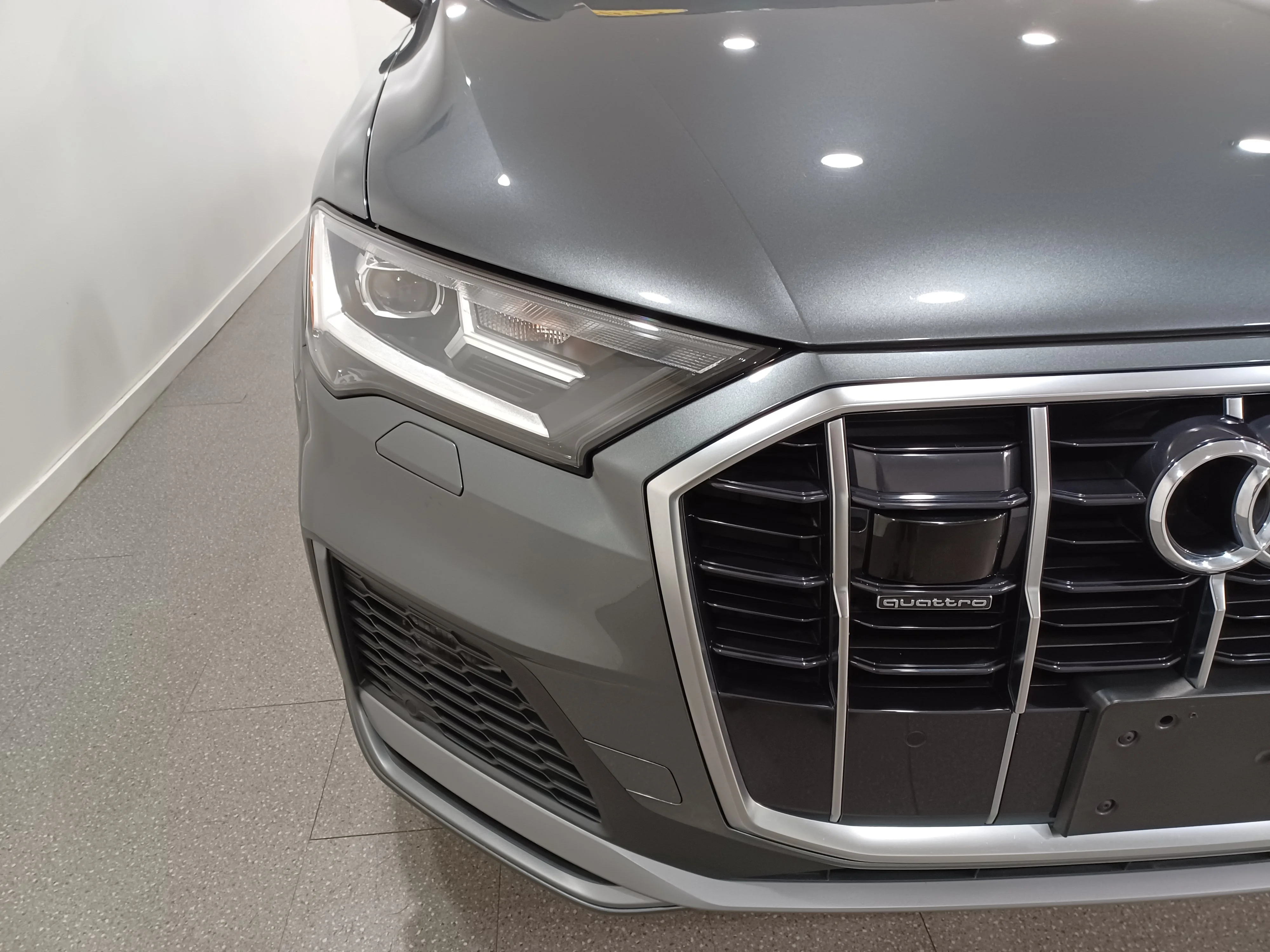 Certified Used 2022 Daytona Gray Pearl Effect Audi Progressiv 55 TFSI AWD*7 Pass | Adaptive Cruise | Nav | 360 Cam | Cooled Leather | Pano Roof image 4