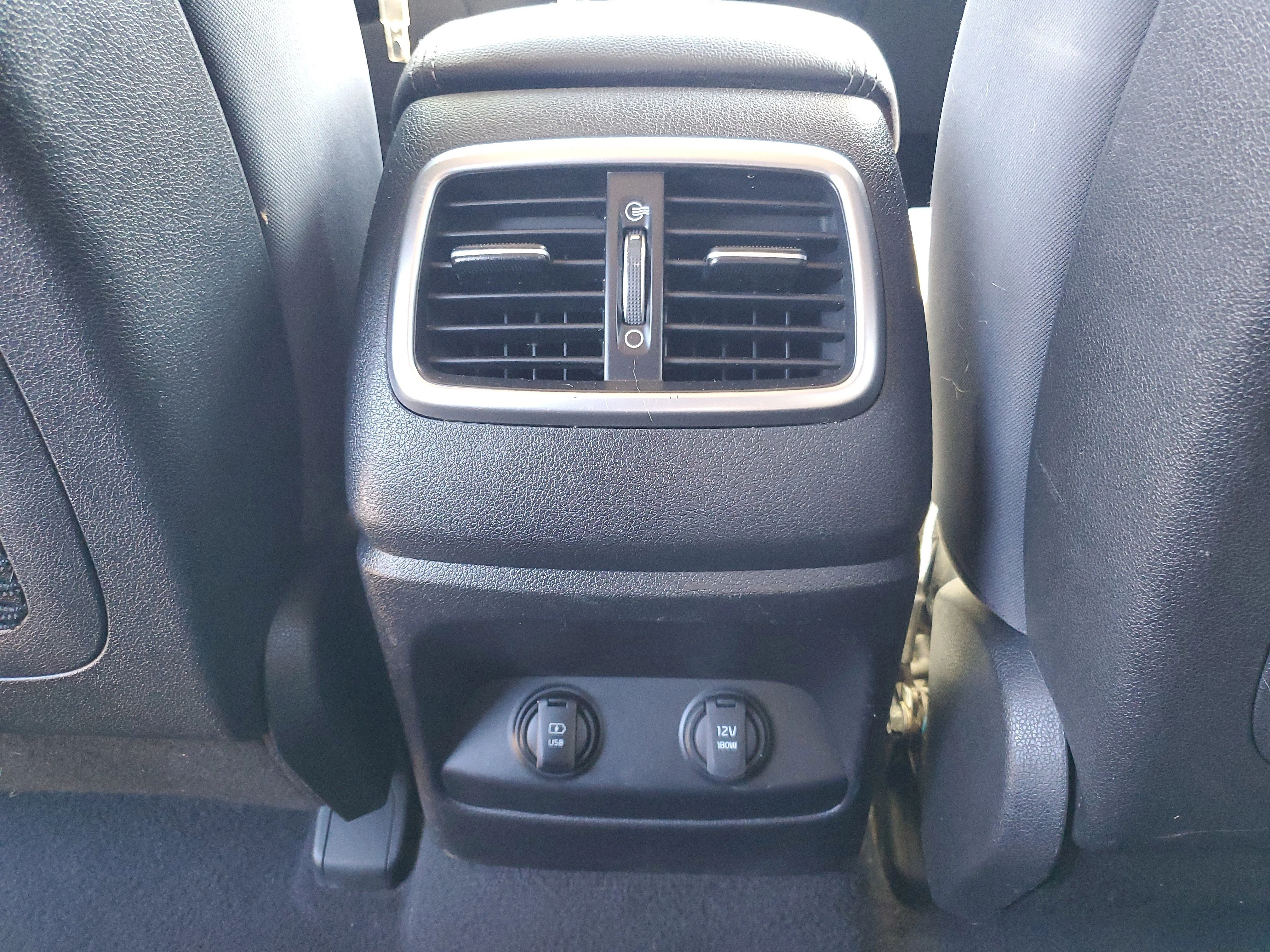 Used 2018 Snow White Pearl Kia LX V6 image 13
