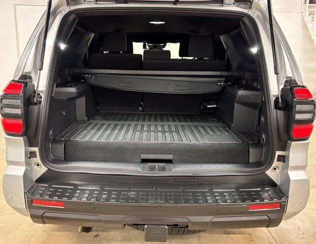 Used 2025 CUTTING EDGE Toyota  image 26