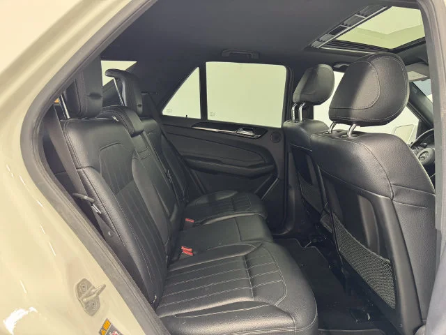 Used 2018 Polar White Mercedes-Benz GLE 350 image 19