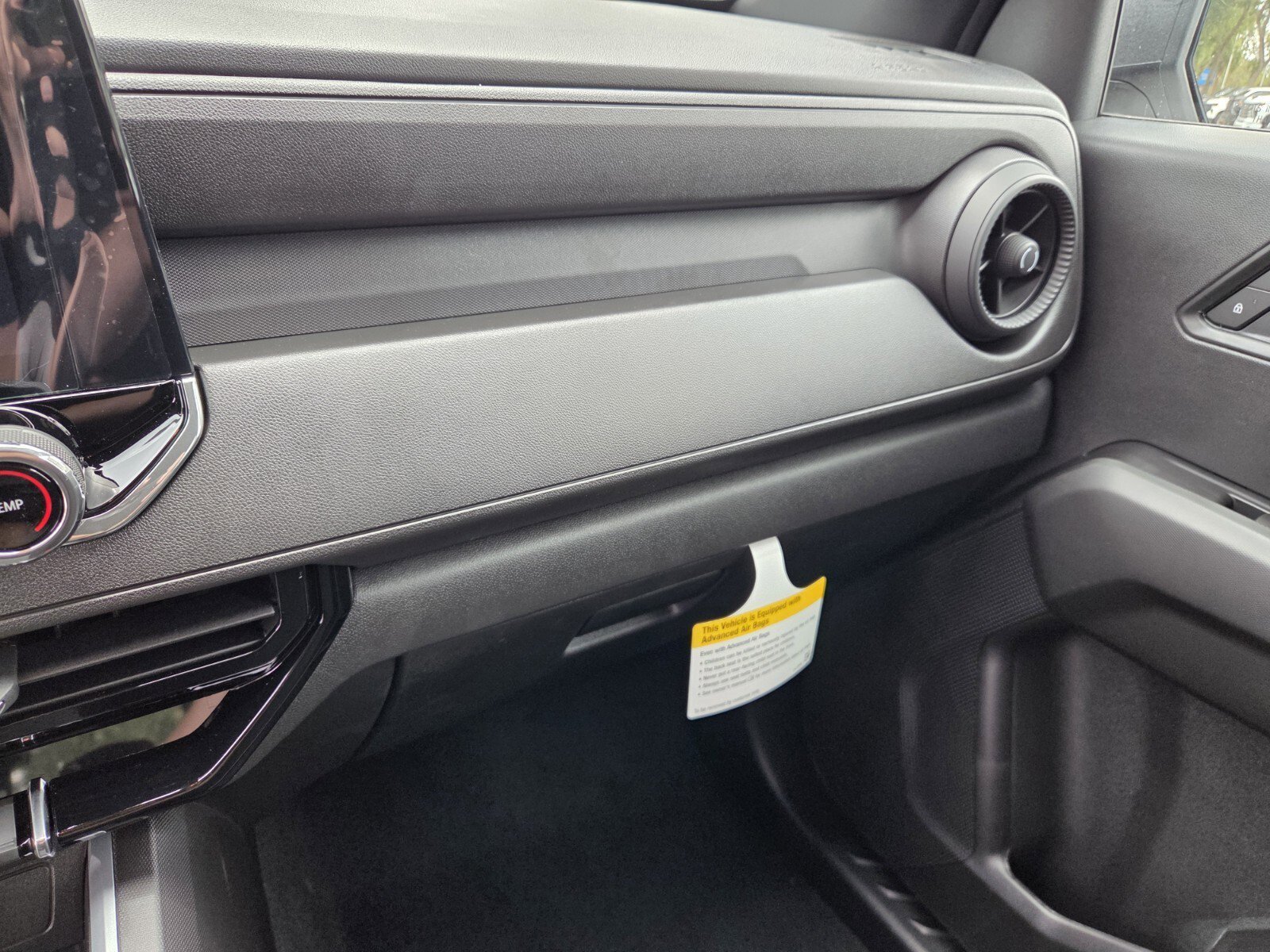 2026 Chevrolet Colorado Work Truck - Photo 27