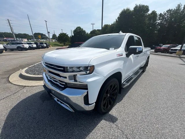 Used 2021 White Chevrolet LTZ image 4