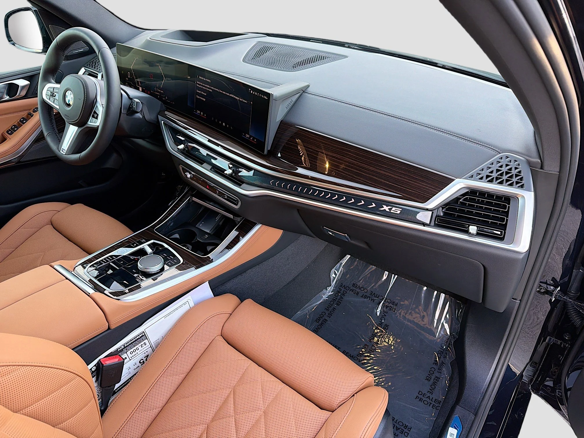 New 2026 Carbon Black Metallic BMW sDrive40i image 13